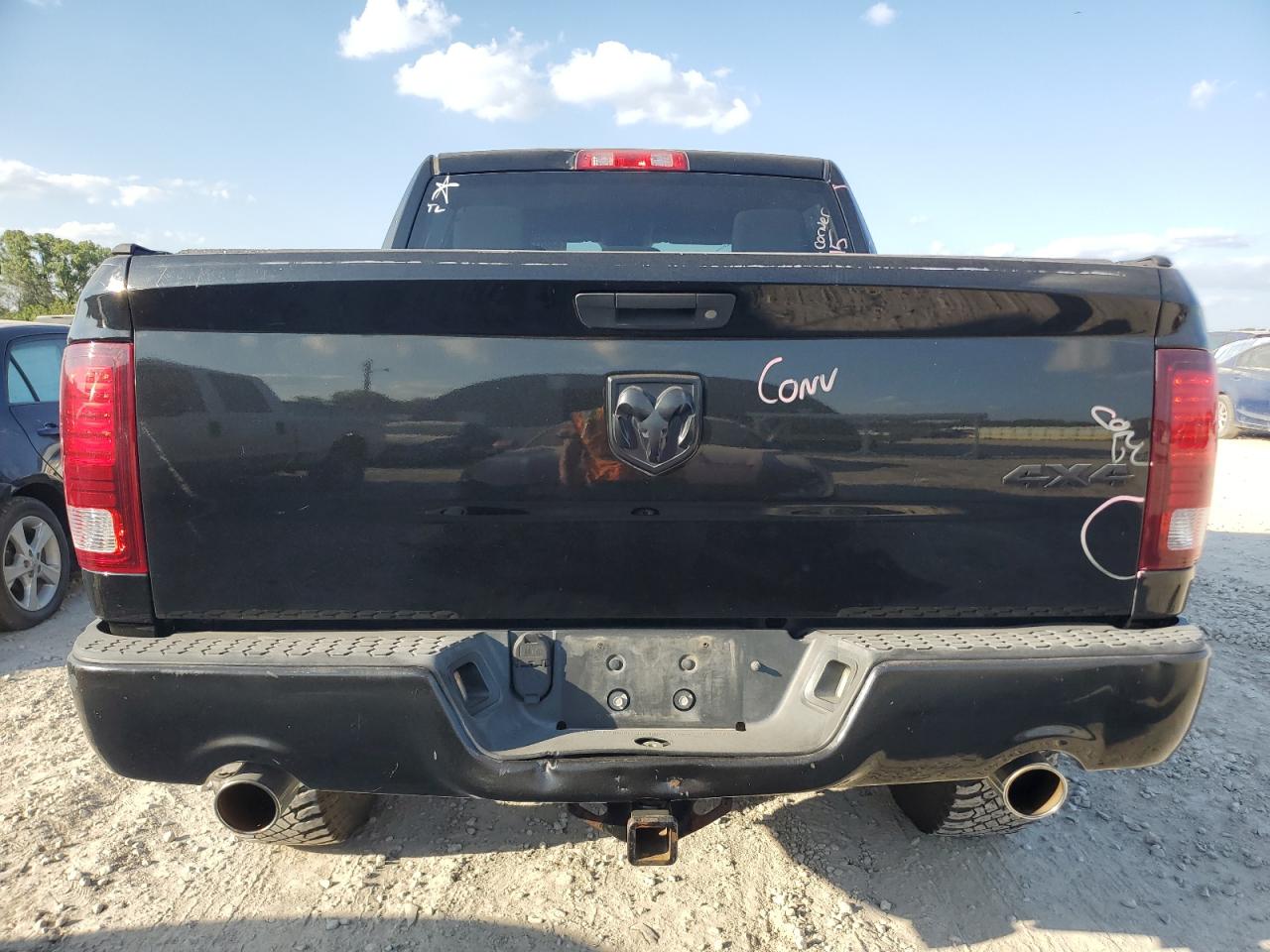 2014 Ram 1500 St VIN: 3C6RR7KT2EG229139 Lot: 83801395