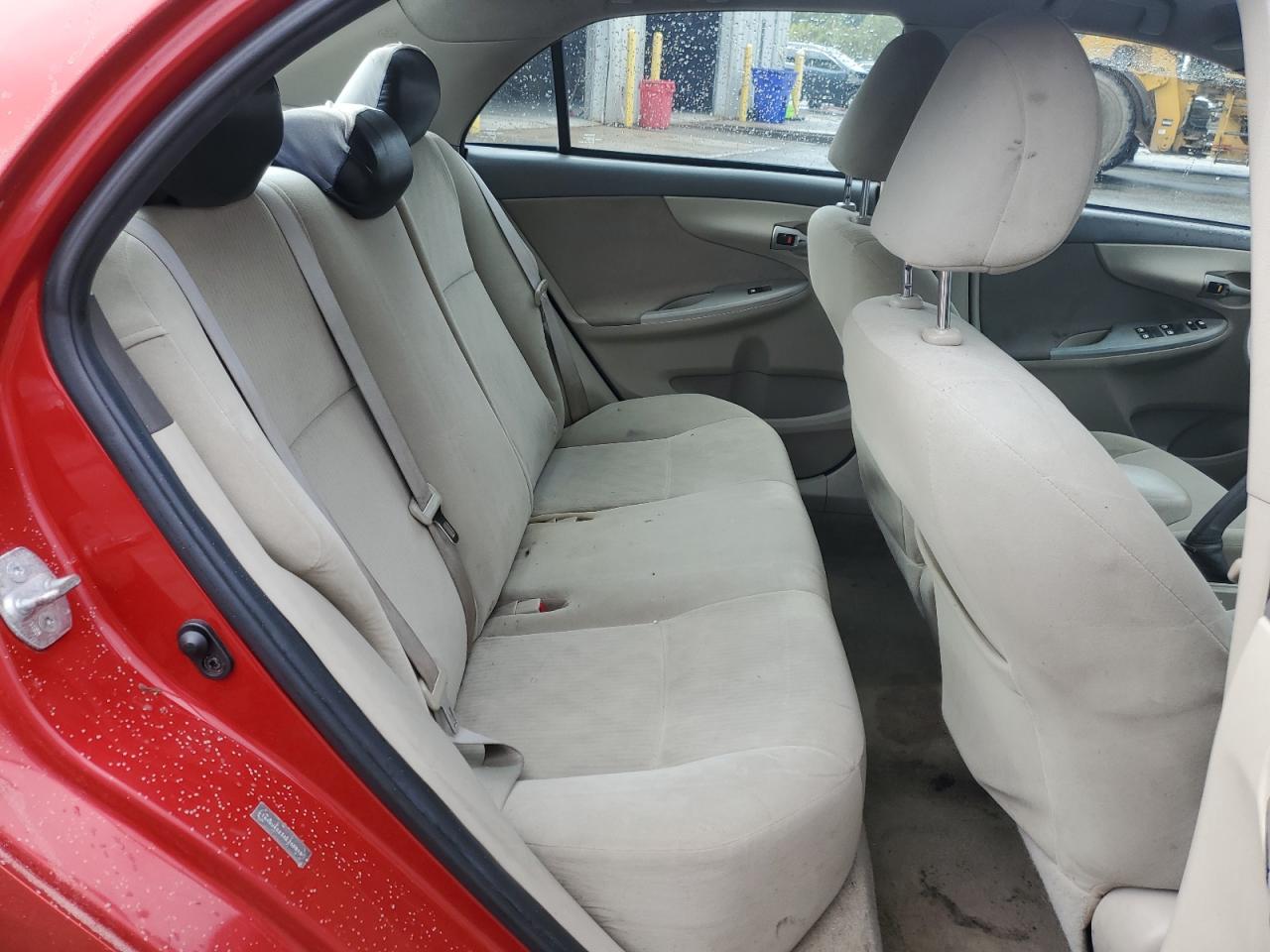 2010 Toyota Corolla Base VIN: 1NXBU4EE3AZ365819 Lot: 84749355