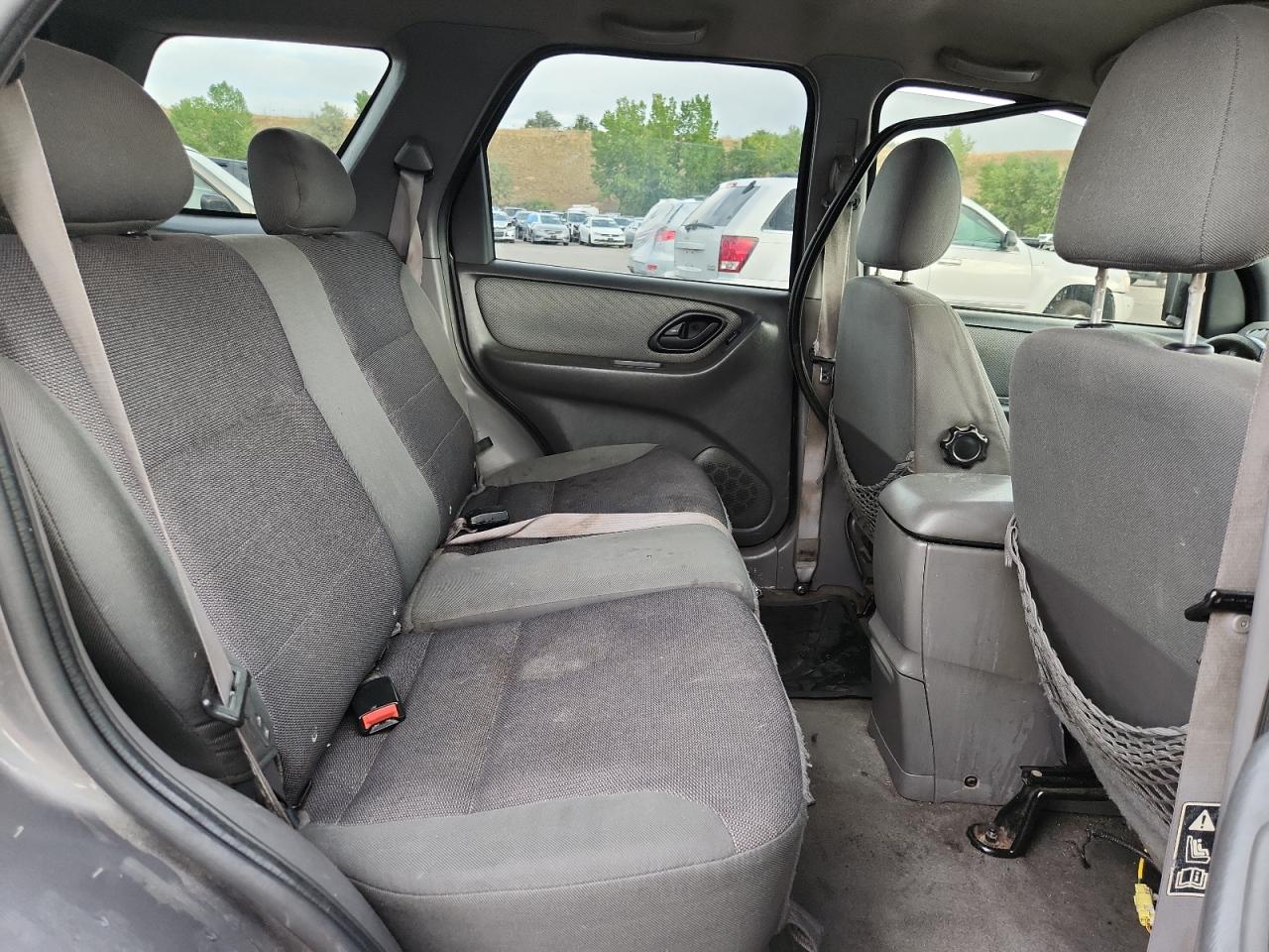 2002 Ford Escape Xlt VIN: 1FMYU04102KB56858 Lot: 80578255