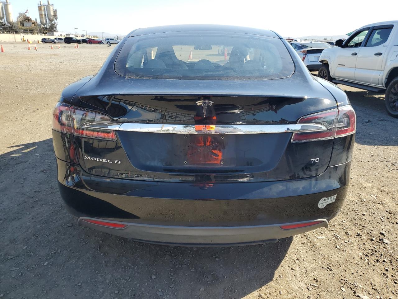 2013 Tesla Model S VIN: 5YJSA1DG4DFP09296 Lot: 70921895