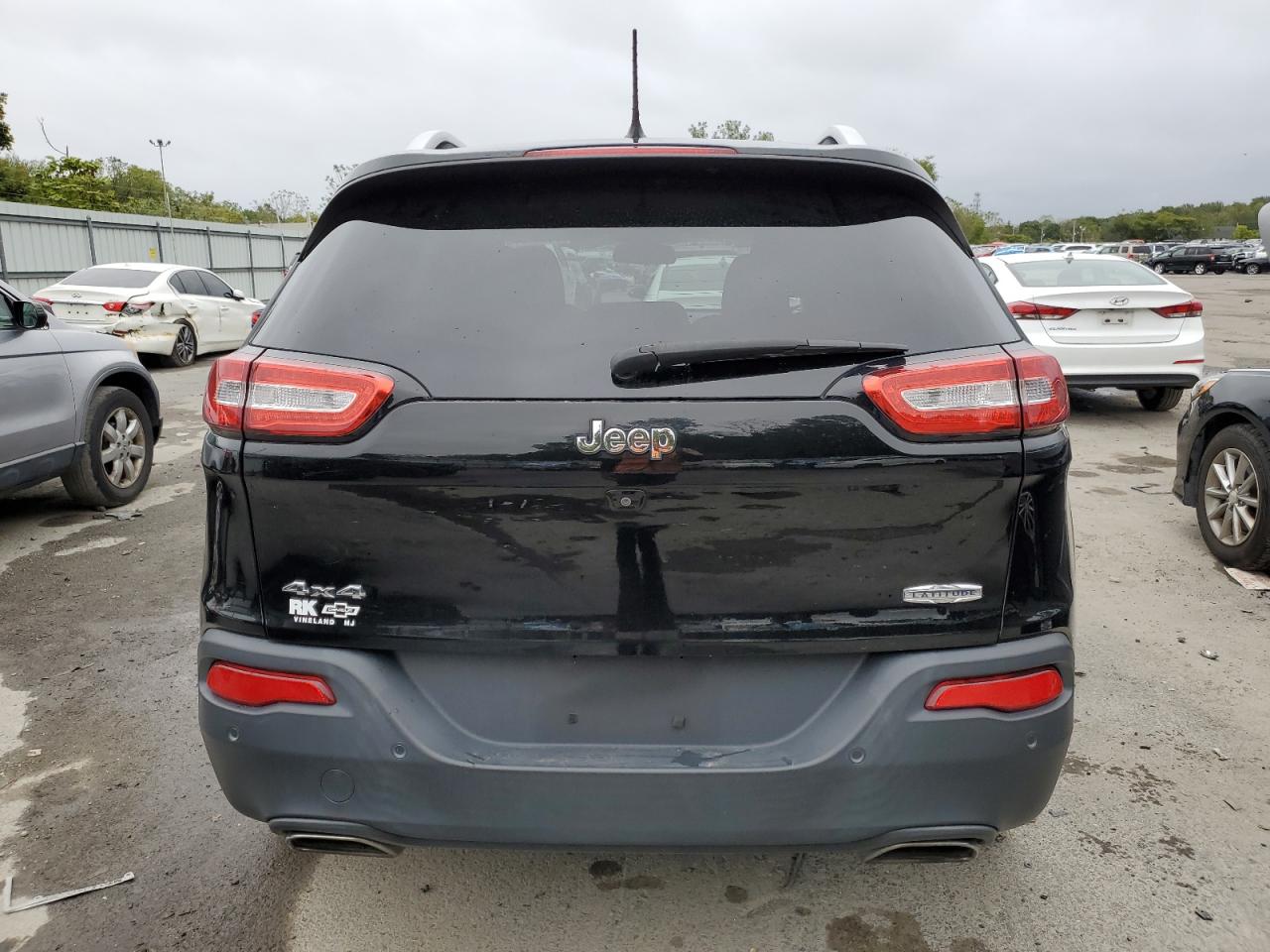 2017 Jeep Cherokee Latitude VIN: 1C4PJMCS3HW544601 Lot: 80473305