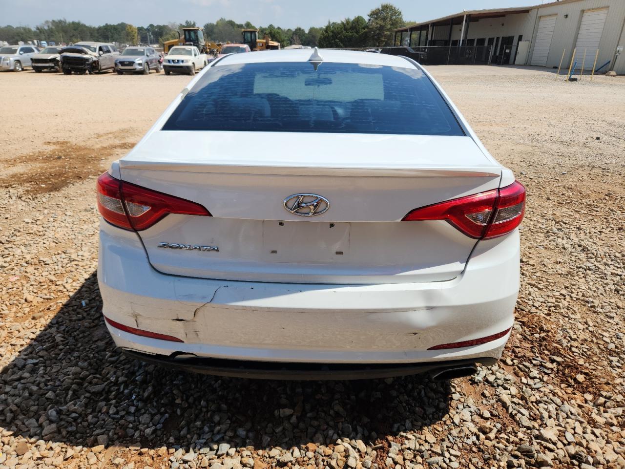 2015 Hyundai Sonata Se VIN: 5NPE24AF7FH252236 Lot: 81385105