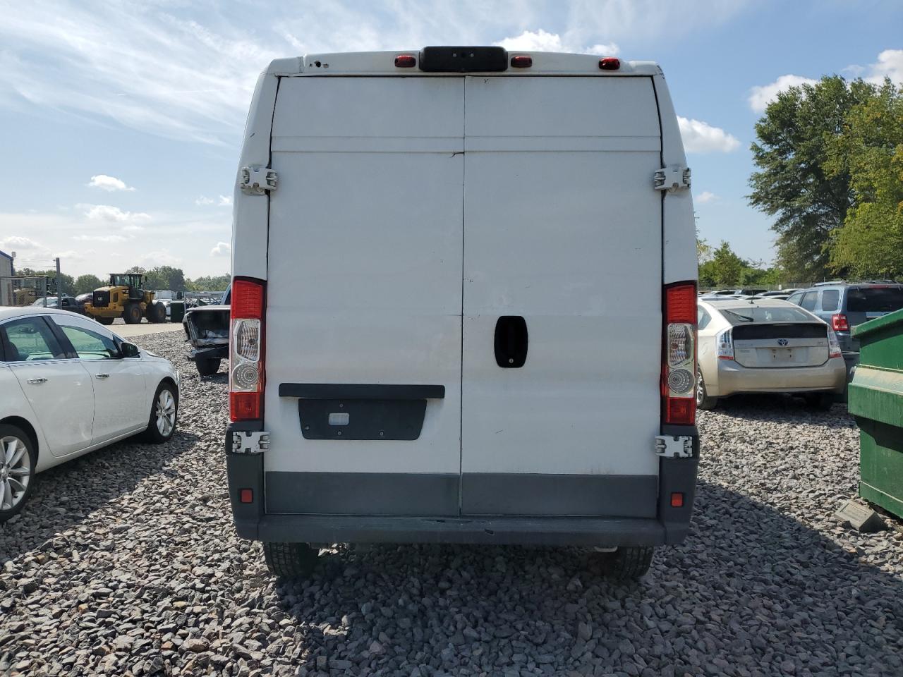 2018 Ram Promaster 2500 2500 High VIN: 3C6TRVCG1JE112587 Lot: 71225945