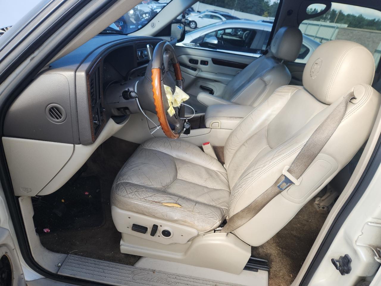 2003 Cadillac Escalade Luxury VIN: 1GYEK63N73R234088 Lot: 82169765