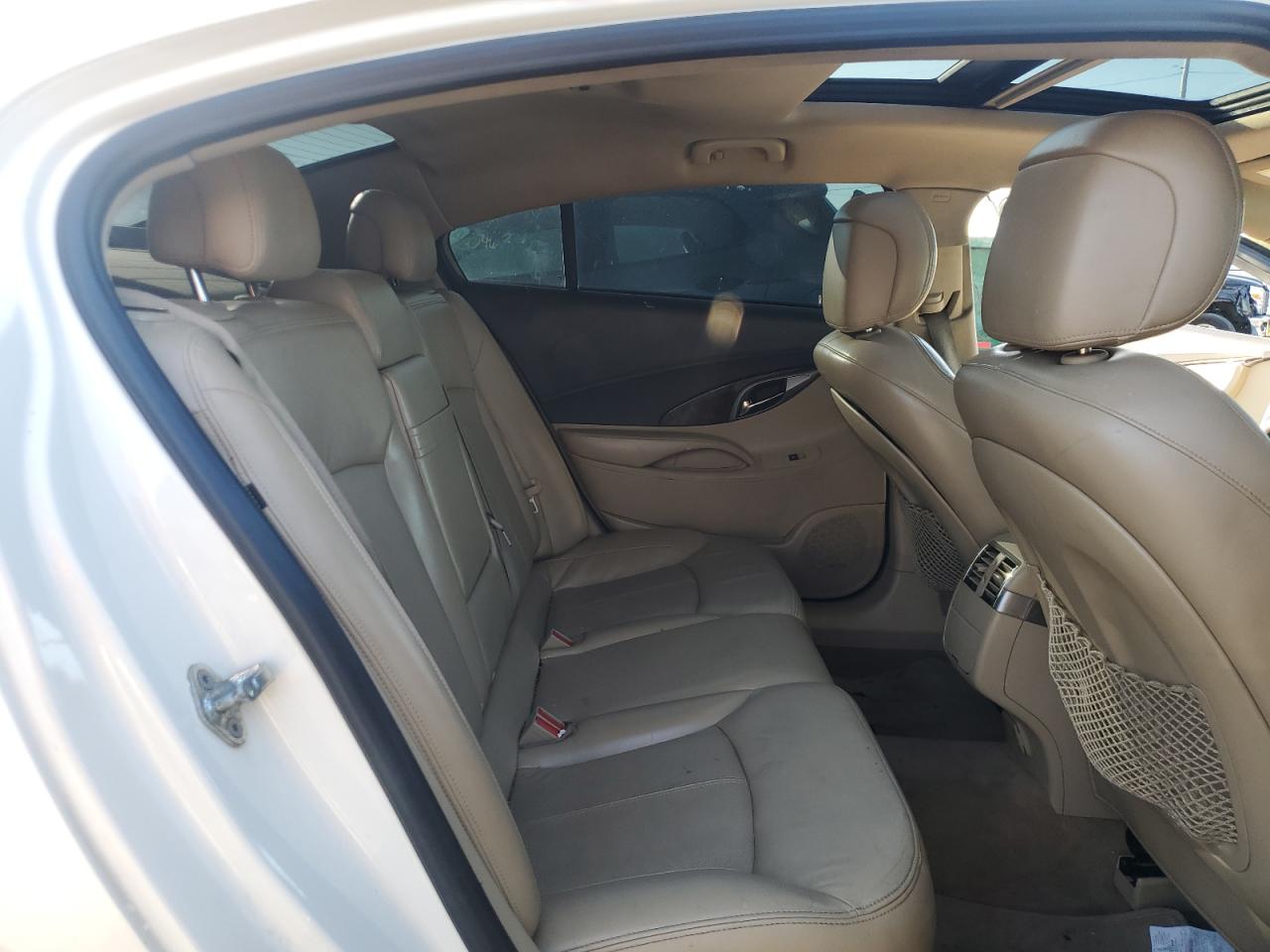 2010 Buick Lacrosse Cxs VIN: 1G4GE5GV4AF165672 Lot: 81182585