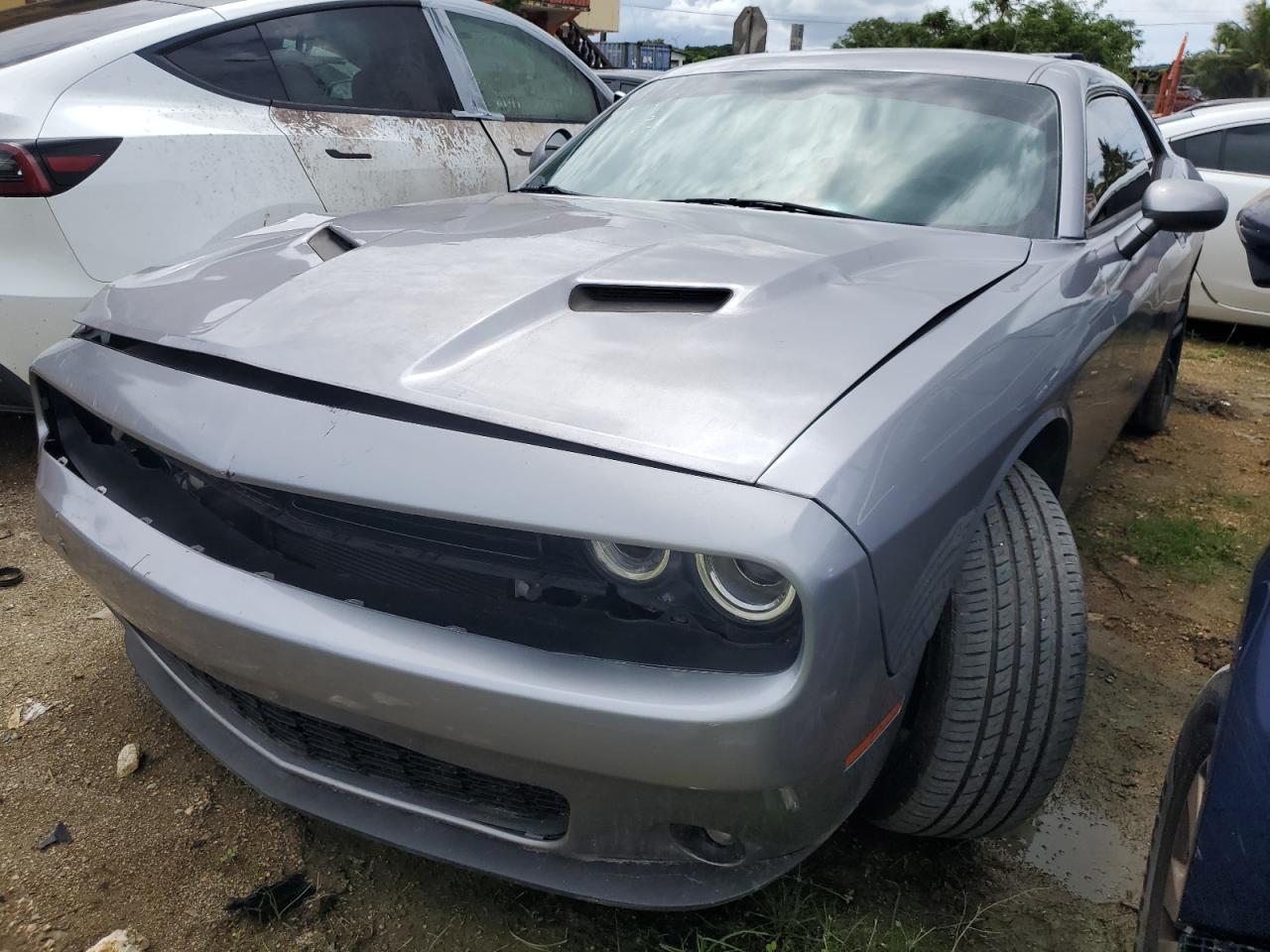 2016 Dodge Challenger Sxt