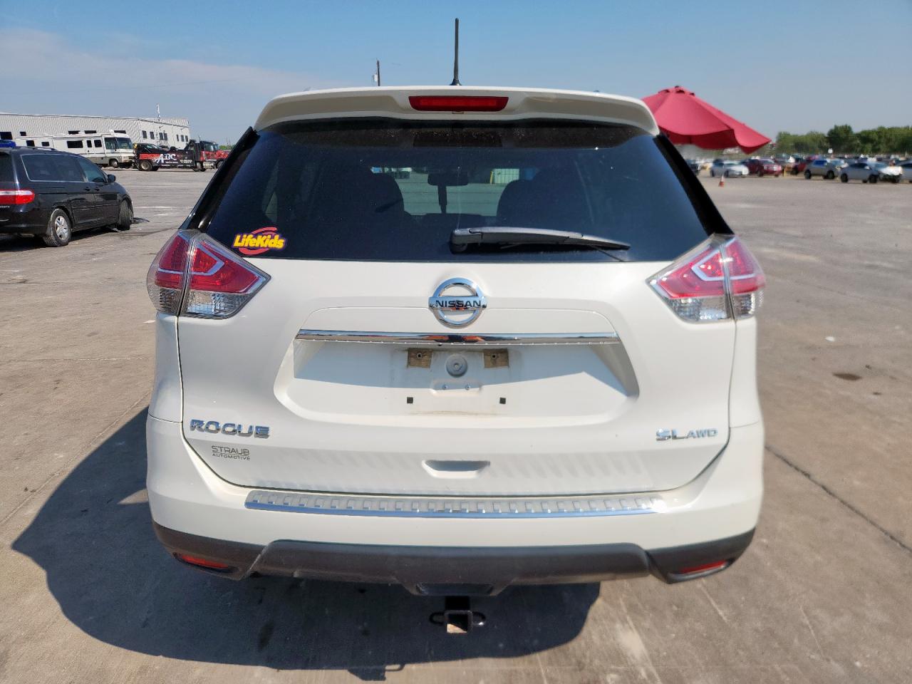 2015 Nissan Rogue S VIN: 5N1AT2MV0FC755486 Lot: 71327835