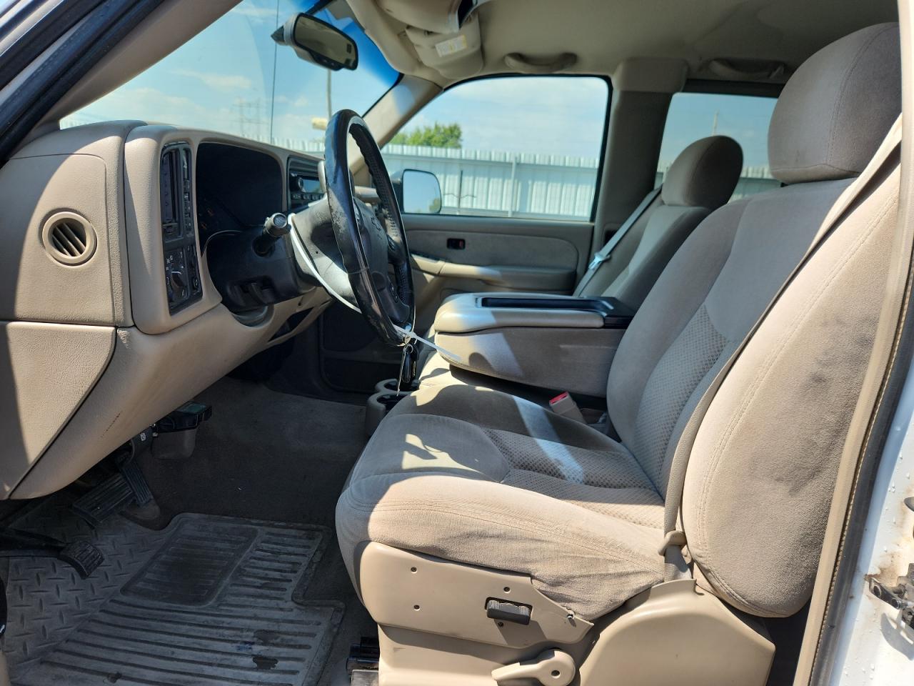 2003 Chevrolet Silverado K2500 Heavy Duty VIN: 1GCHK29GX3E175047 Lot: 71285495