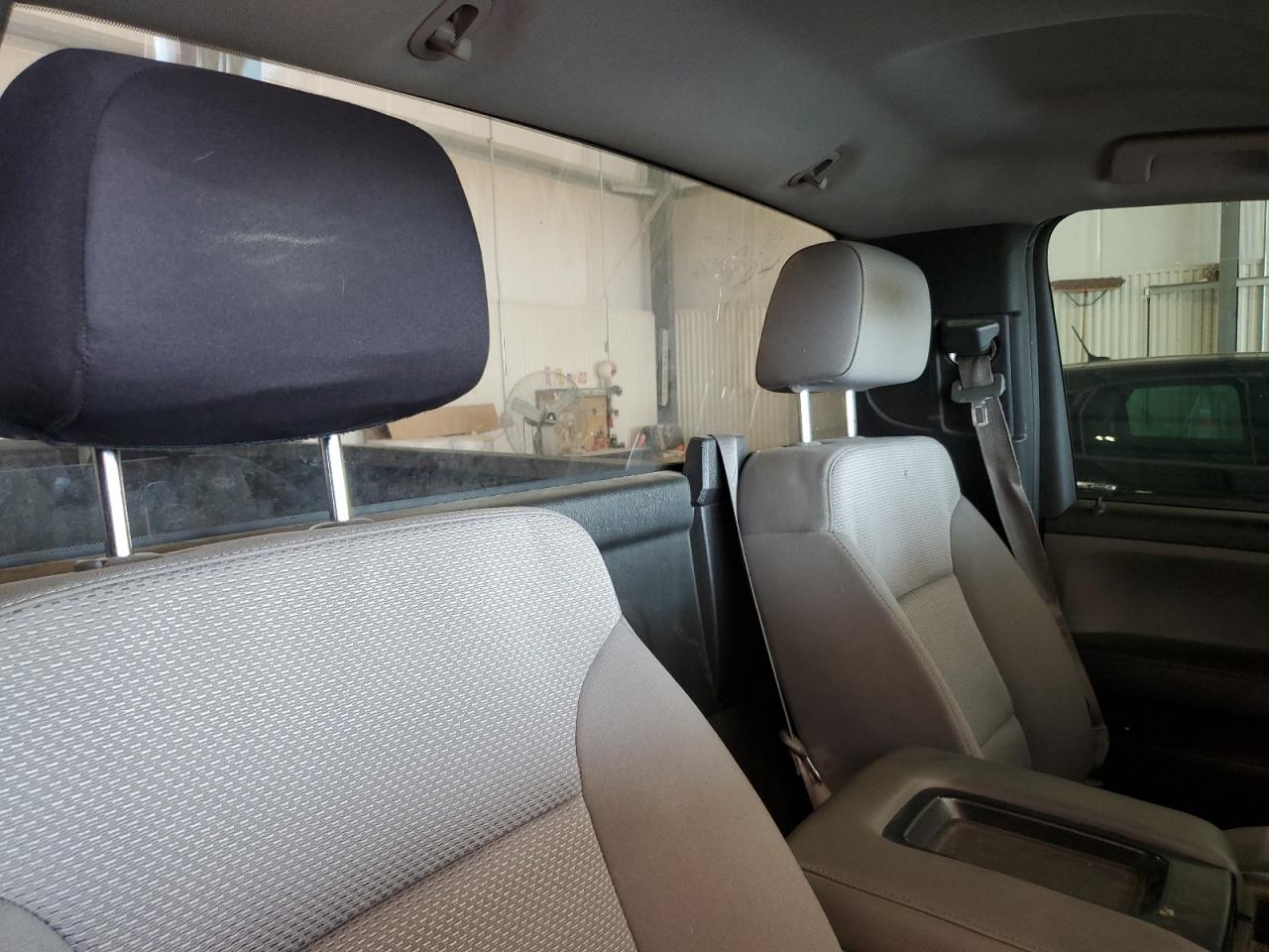 2016 GMC Sierra C2500 Heavy Duty VIN: 1GT01REG9GZ145440 Lot: 70654445