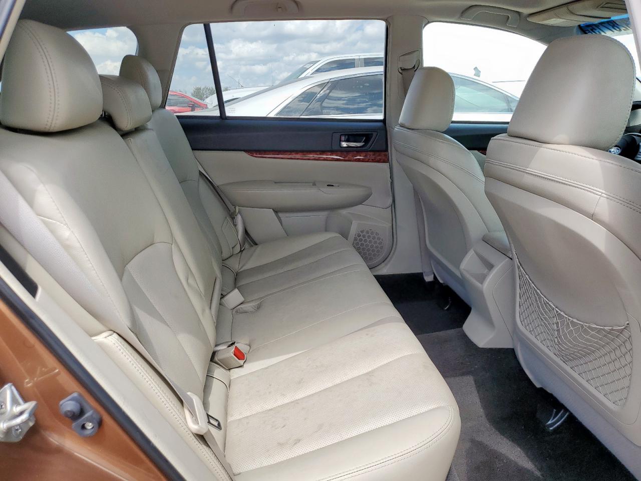 2011 Subaru Outback 3.6R Limited VIN: 4S4BRDLC9B2421505 Lot: 81328715