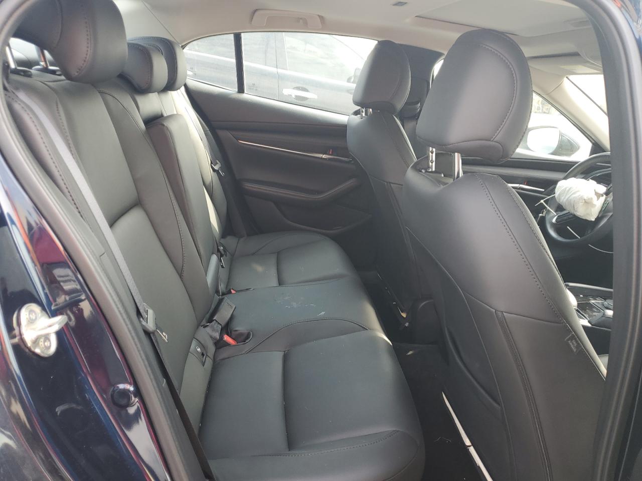 2024 Mazda 3 Preferred VIN: 3MZBPACM7RM402498 Lot: 80321445