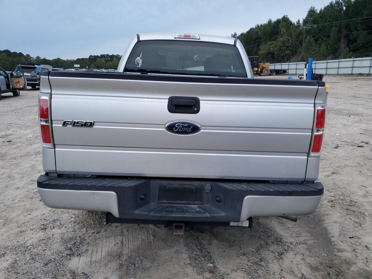 2010 Ford F150 Super Cab VIN: 1FTEX1CW8AFD74376 Lot: 84368955