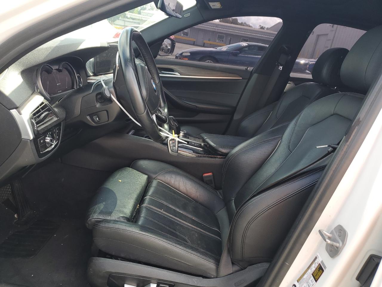 2018 BMW 530E VIN: WBAJA9C59JB033045 Lot: 71889755