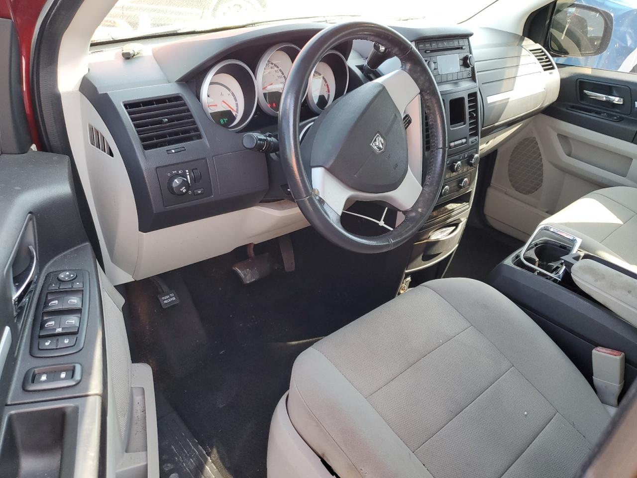 2008 Dodge Grand Caravan Sxt VIN: 2D8HN54P88R117532 Lot: 84283705