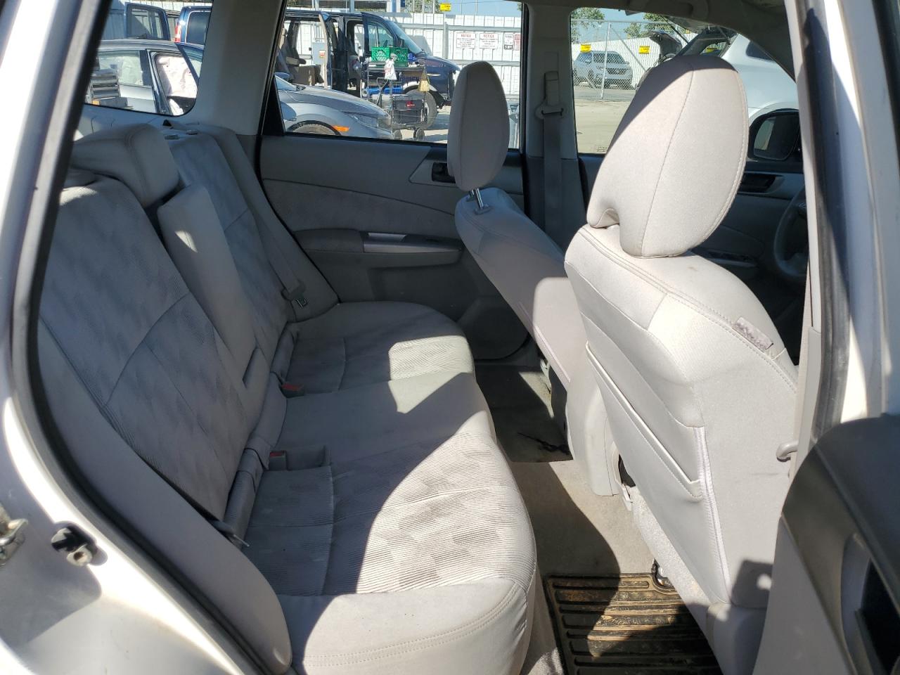 2010 Subaru Forester 2.5X VIN: JF2SH6AC0AH761855 Lot: 84768315