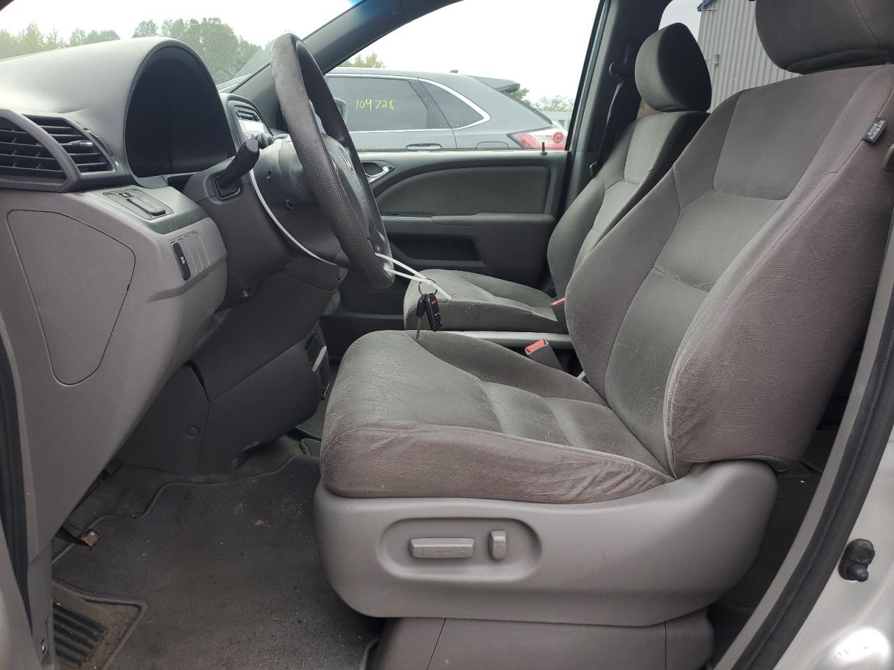 2010 Honda Odyssey Ex VIN: 5FNRL3H55AB507415 Lot: 84186535