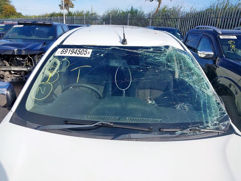 2017 MITSUBISHI L200 DOUBLE CAB DI-D 178 TITAN 4WD