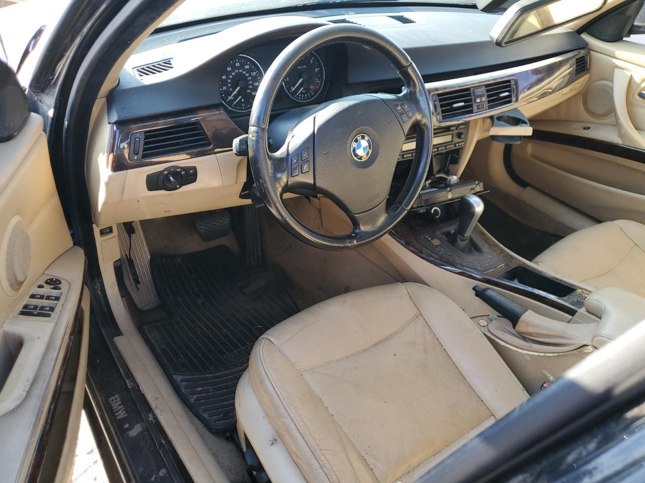 2006 BMW 325 I VIN: WBAVB13546PT10372 Lot: 81312795