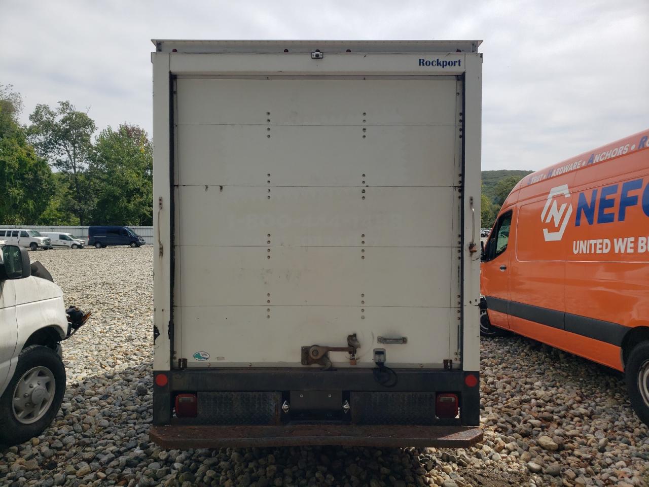 2017 Ford Transit T- VIN: 1FDYR5PM8HKA37856 Lot: 83746965