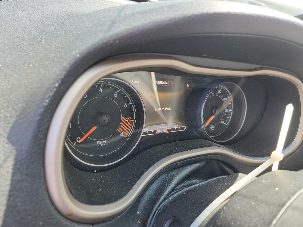 2015 Jeep Cherokee Limited VIN: 1C4PJLDS7FW591426 Lot: 83968755