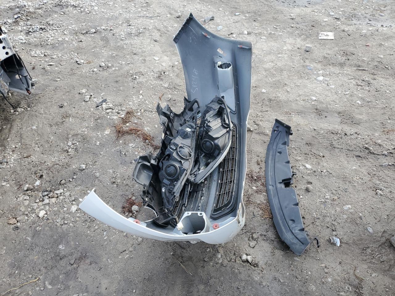 2015 Ford Fiesta S VIN: 3FADP4TJ7FM179738 Lot: 84215285