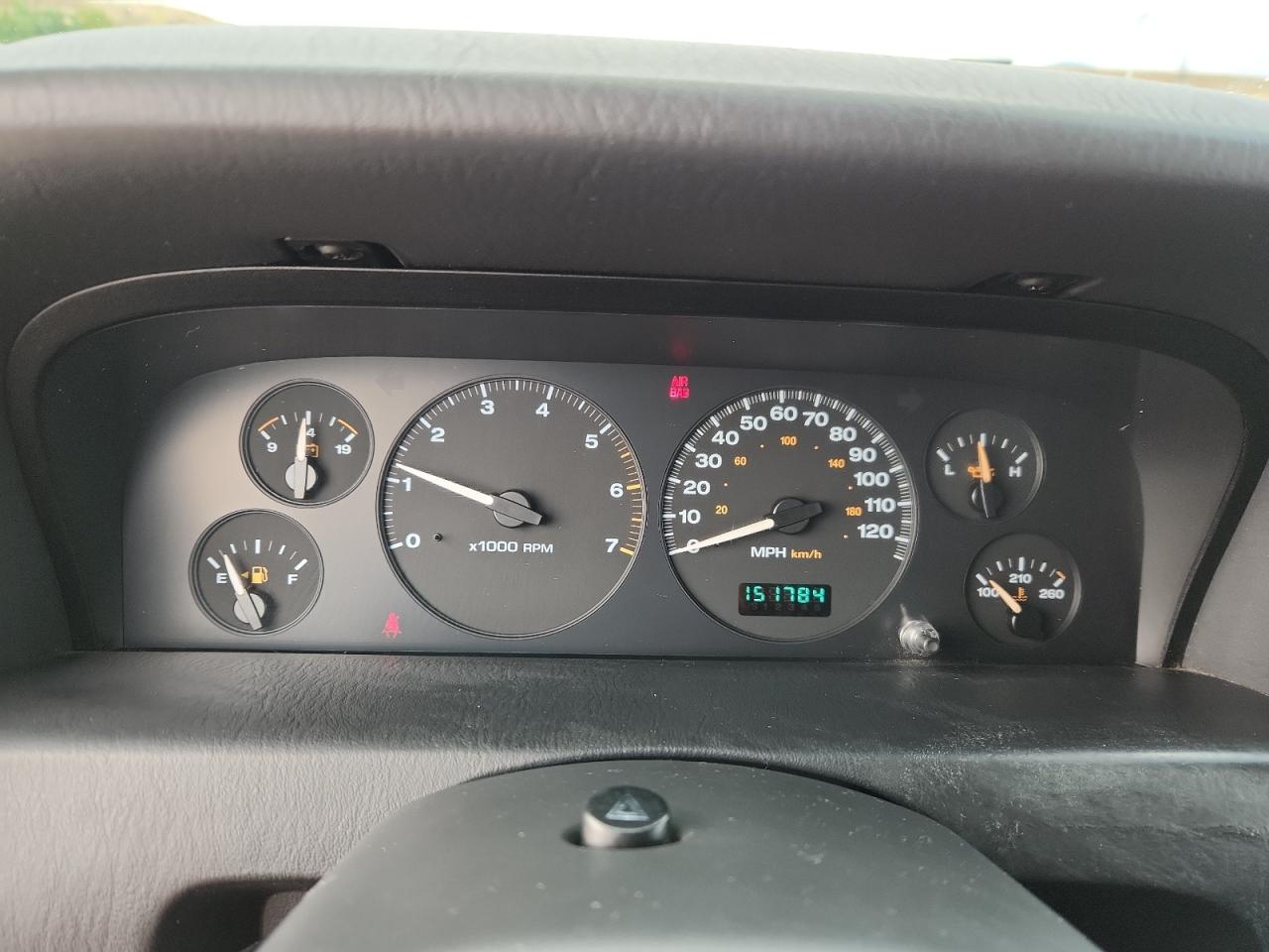 2003 Jeep Grand Cherokee Laredo VIN: 1J4GW48N03C570923 Lot: 82103275