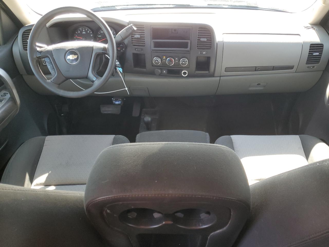 2008 Chevrolet Silverado K1500 VIN: 2GCEK13C981300258 Lot: 81269415