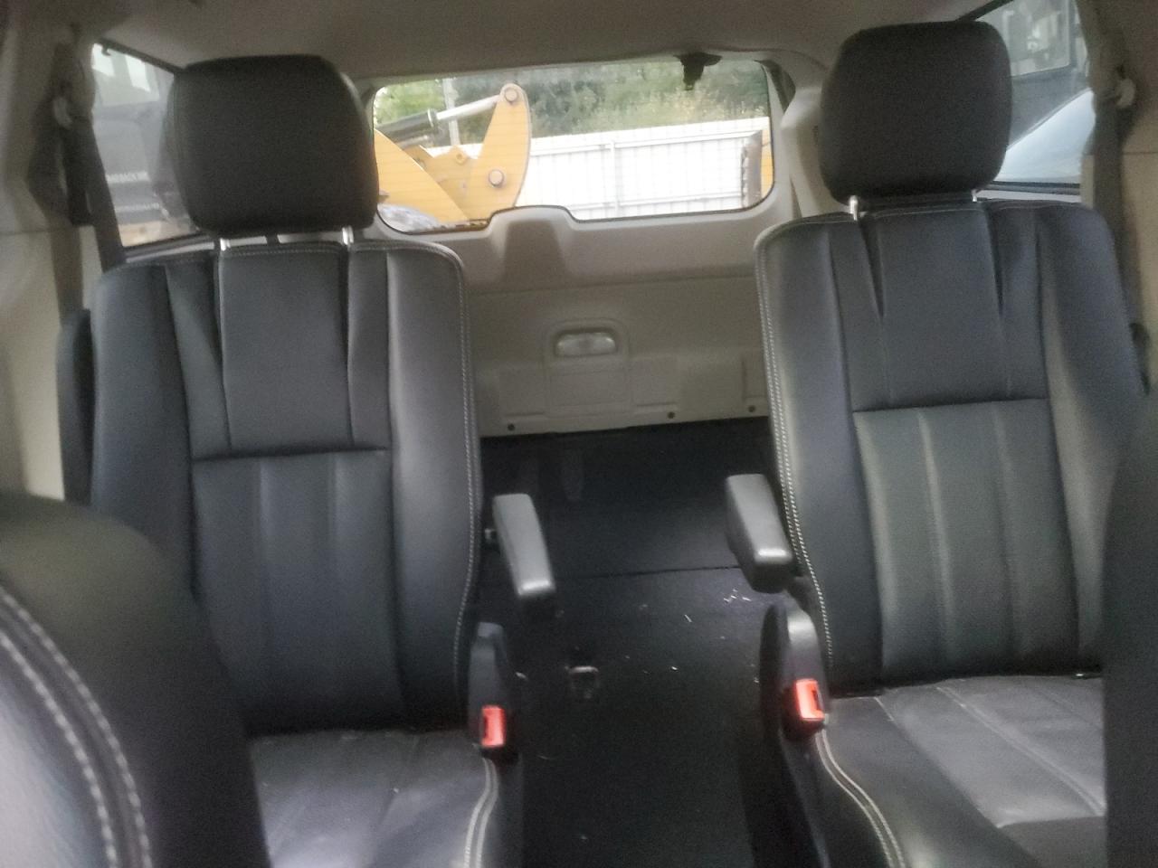 2016 Chrysler Town & Country Touring L VIN: 2C4RC1CG6GR208669 Lot: 80182005