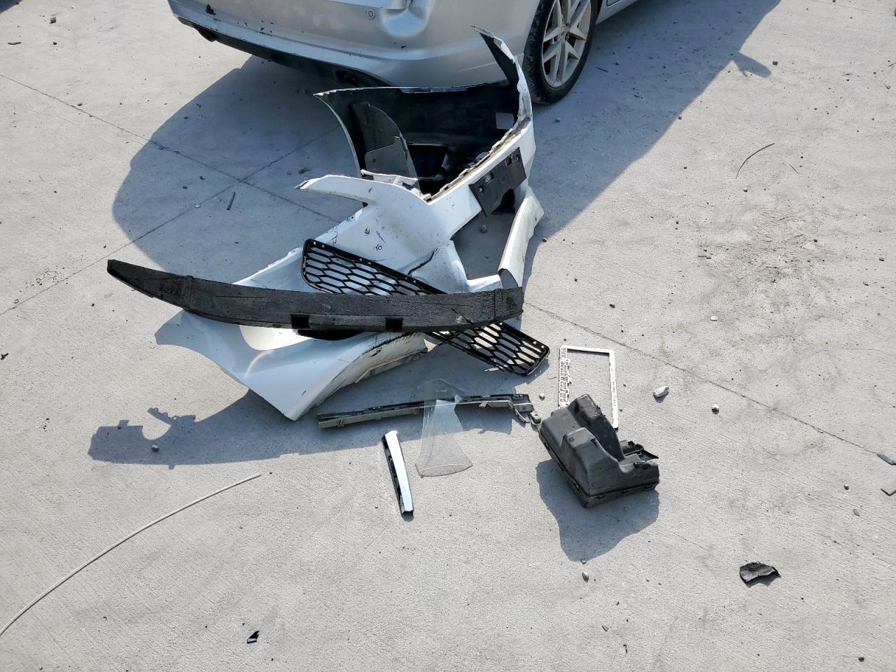 2014 Nissan Sentra S VIN: 3N1AB7AP5EY309983 Lot: 81320915