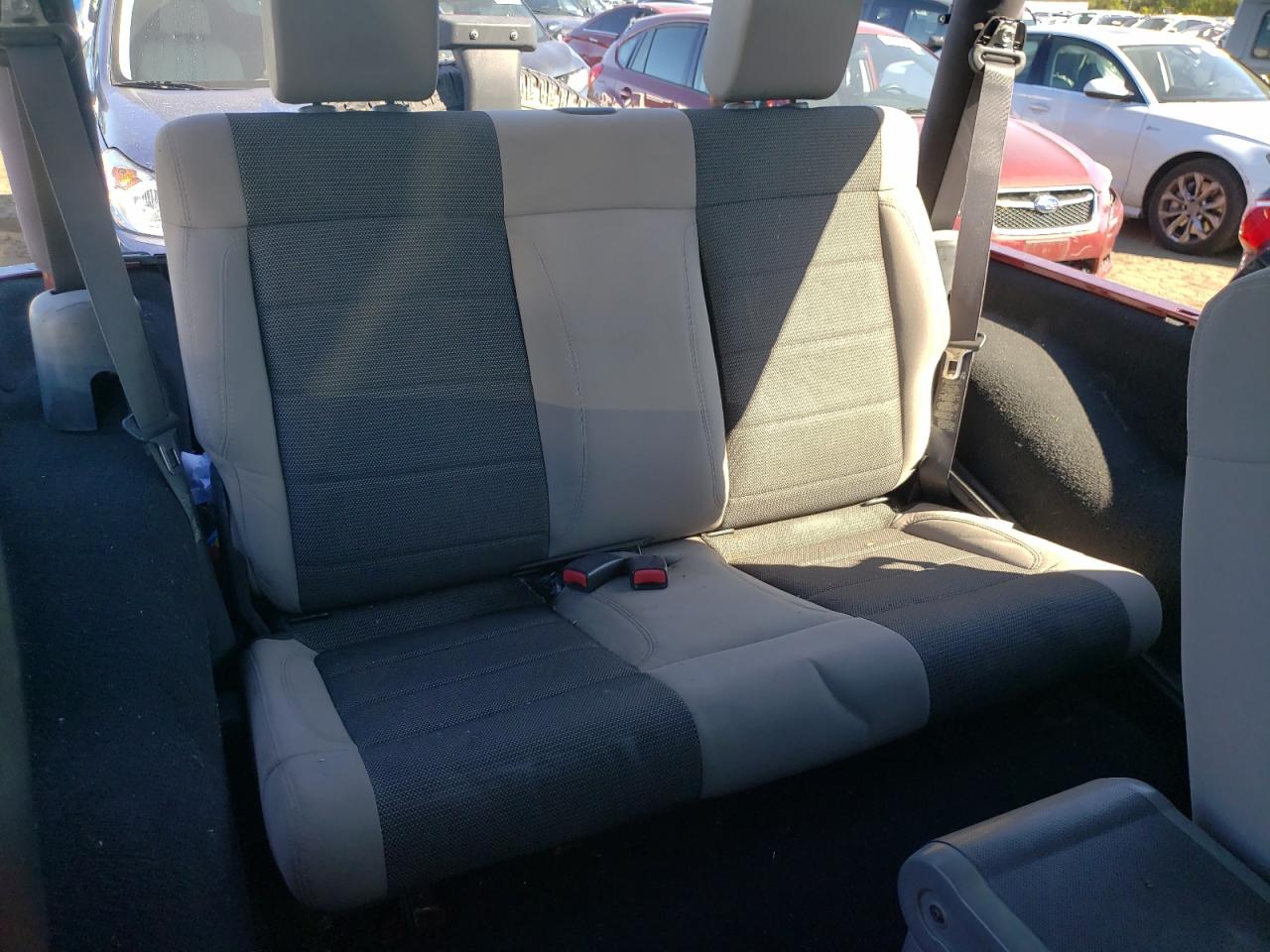 2007 Jeep Wrangler X VIN: 1J4FA24197L123725 Lot: 70392965