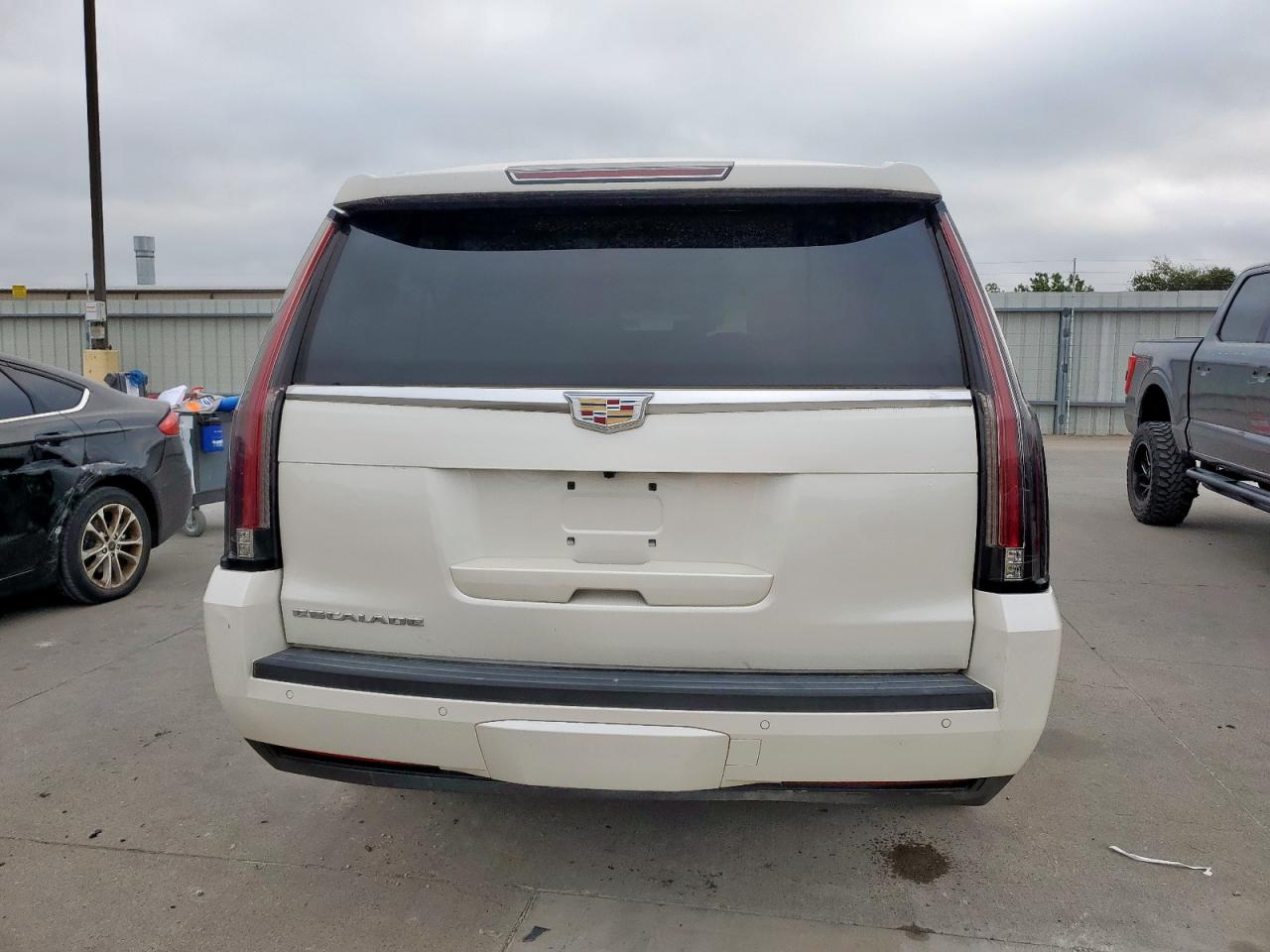 2015 Cadillac Escalade Esv Premium VIN: 1GYS4TKJ4FR644958 Lot: 81699725