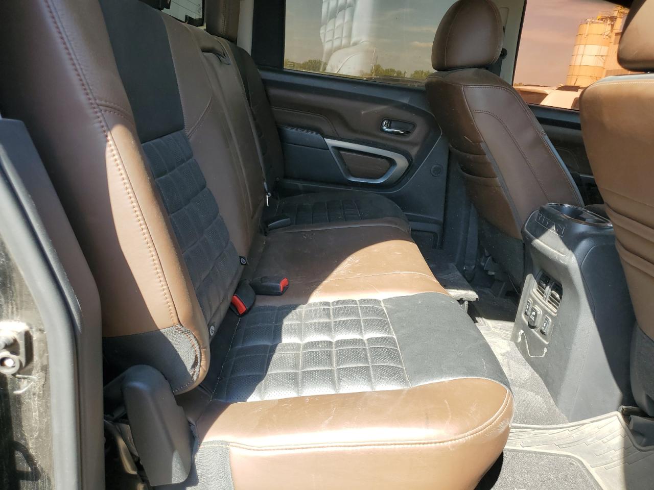 2017 Nissan Titan Xd Sl VIN: 1N6BA1F45HN548805 Lot: 84375255