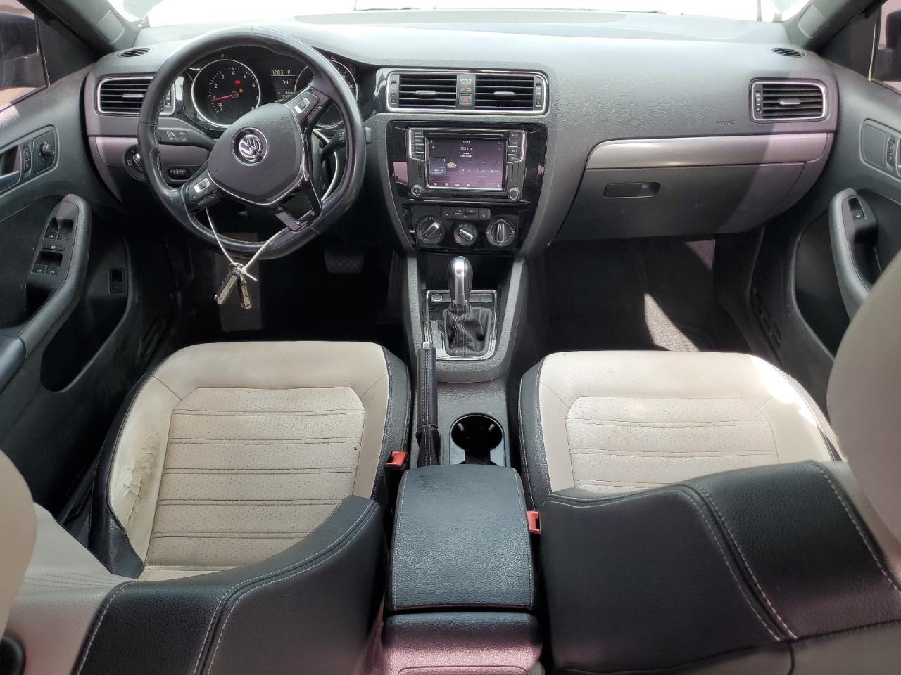 2017 Volkswagen Jetta Sport VIN: 3VWD17AJ2HM299348 Lot: 81648675