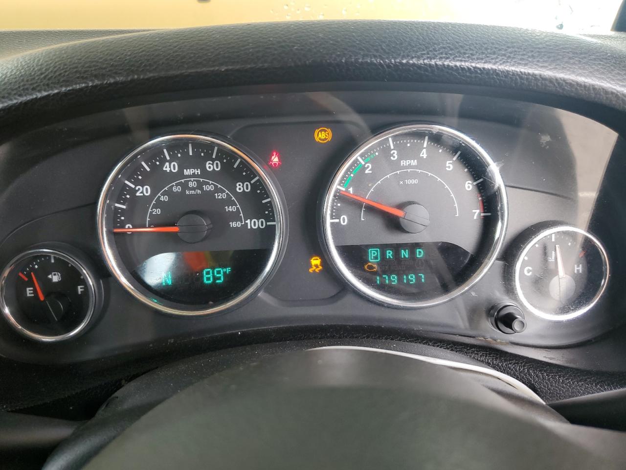2014 Jeep Wrangler Unlimited Sport VIN: 1C4BJWKG2EL242751 Lot: 83969065
