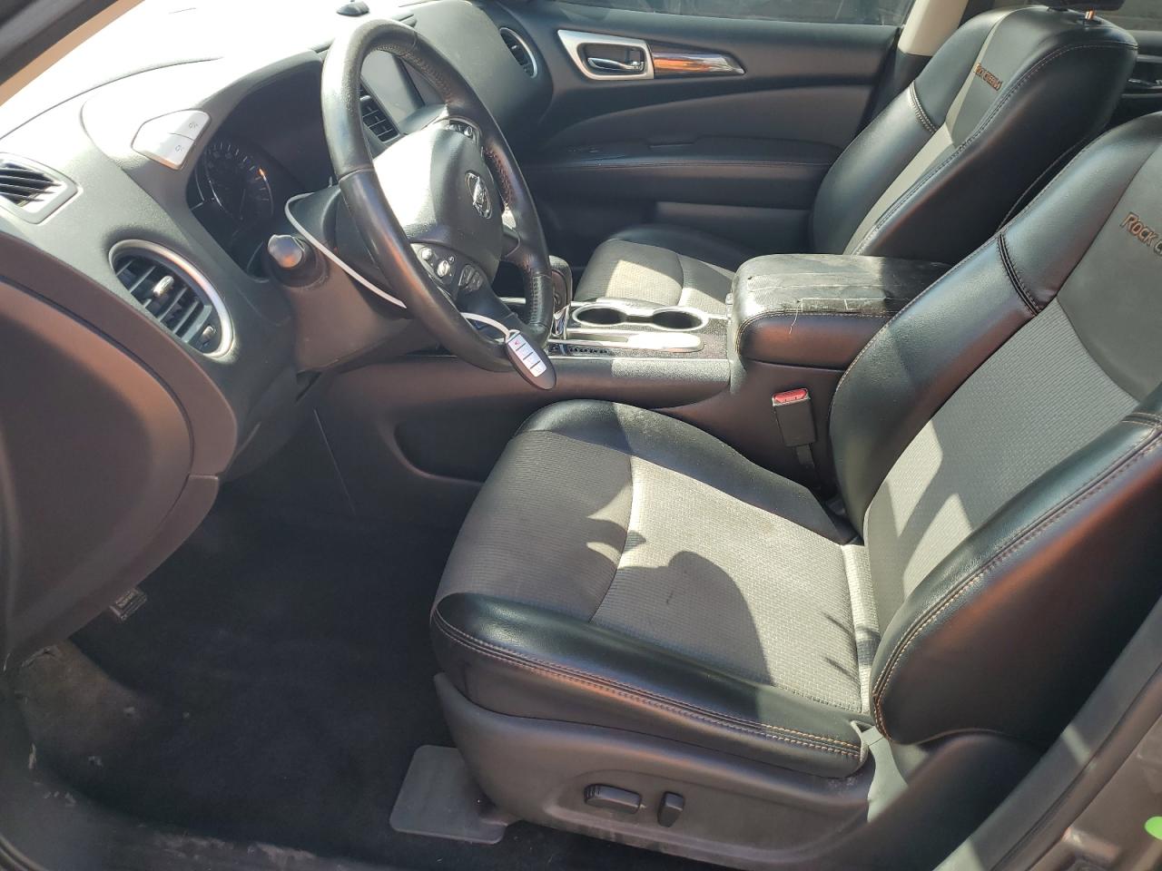 2019 Nissan Pathfinder S VIN: 5N1DR2MN4KC637382 Lot: 84215955