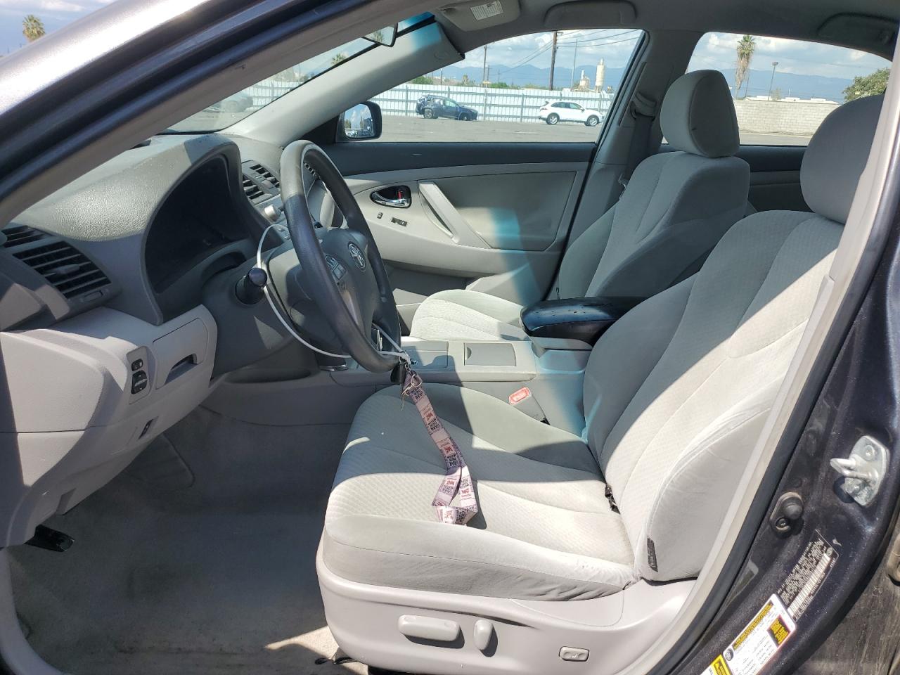 2010 Toyota Camry Base VIN: 4T1BF3EK9AU083470 Lot: 81524805