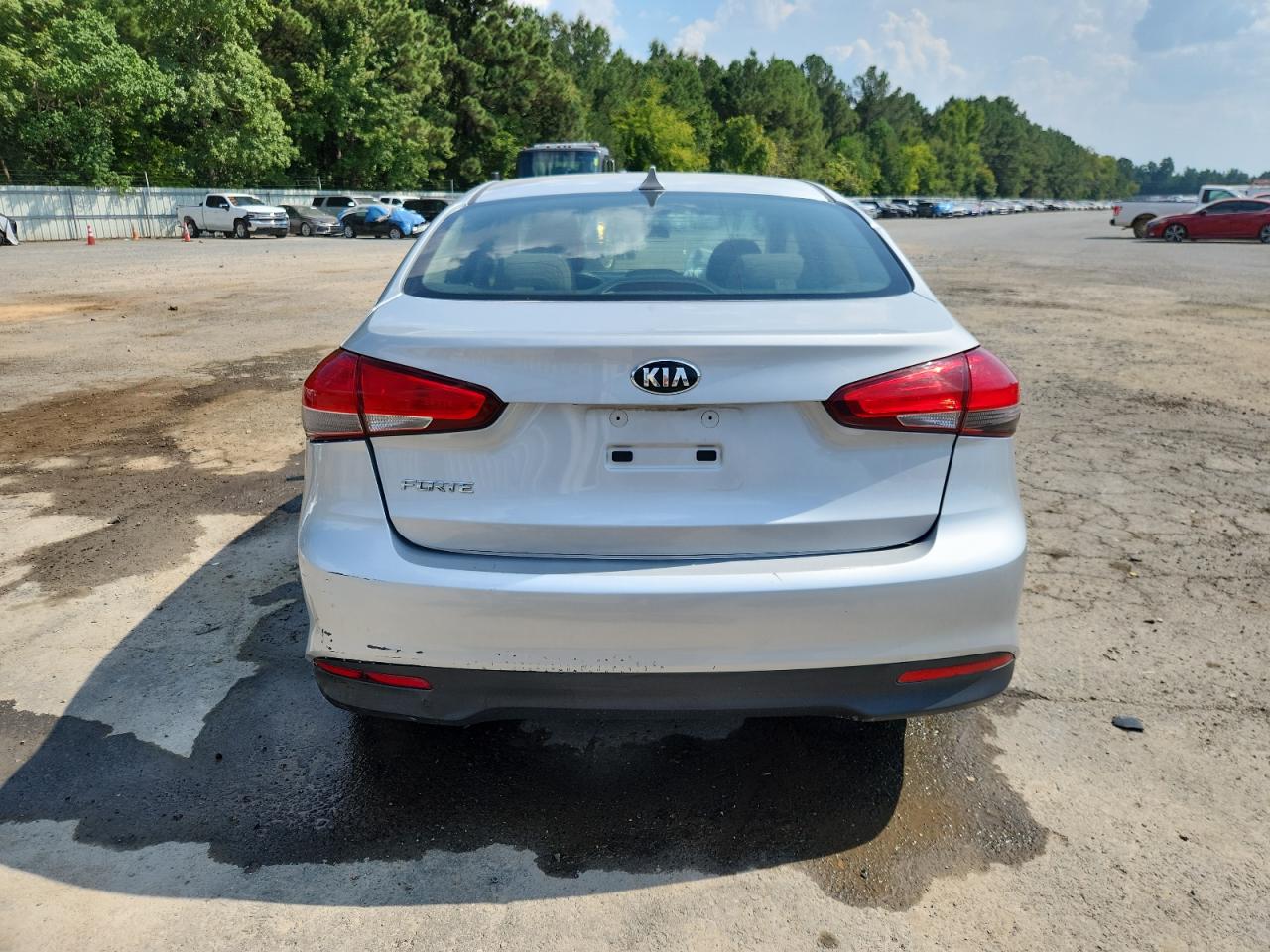 2018 Kia Forte Lx VIN: 3KPFK4A78JE225590 Lot: 81628425