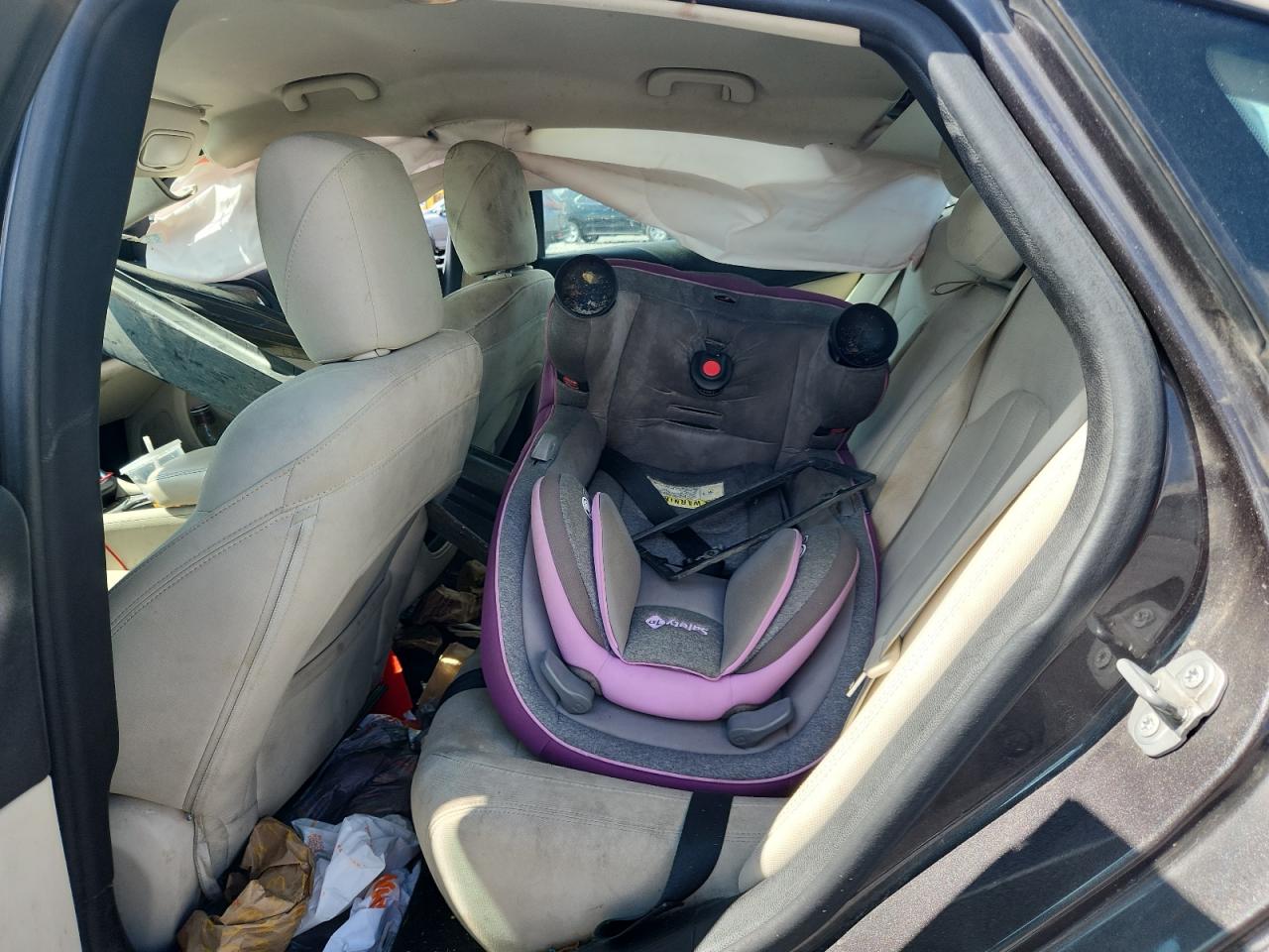 2016 Chrysler 200 Lx VIN: 1C3CCCFB3GN123999 Lot: 81832735