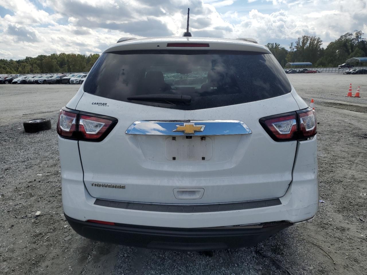 2017 Chevrolet Traverse Ls VIN: 1GNKRFKD6HJ297256 Lot: 84354515