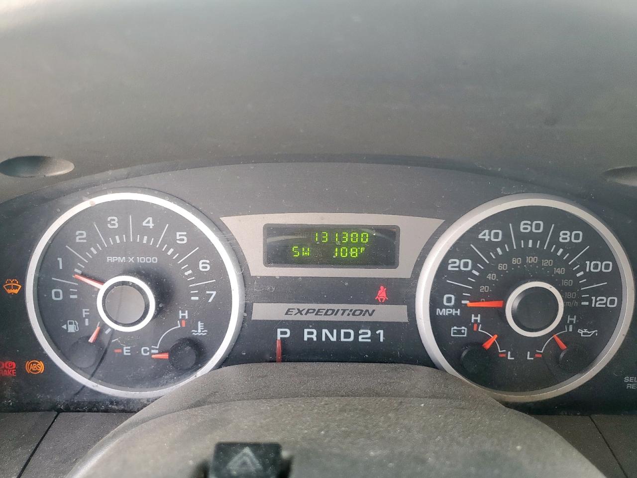 2005 Ford Expedition Xlt VIN: 1FMPU15585LA30622 Lot: 81112385