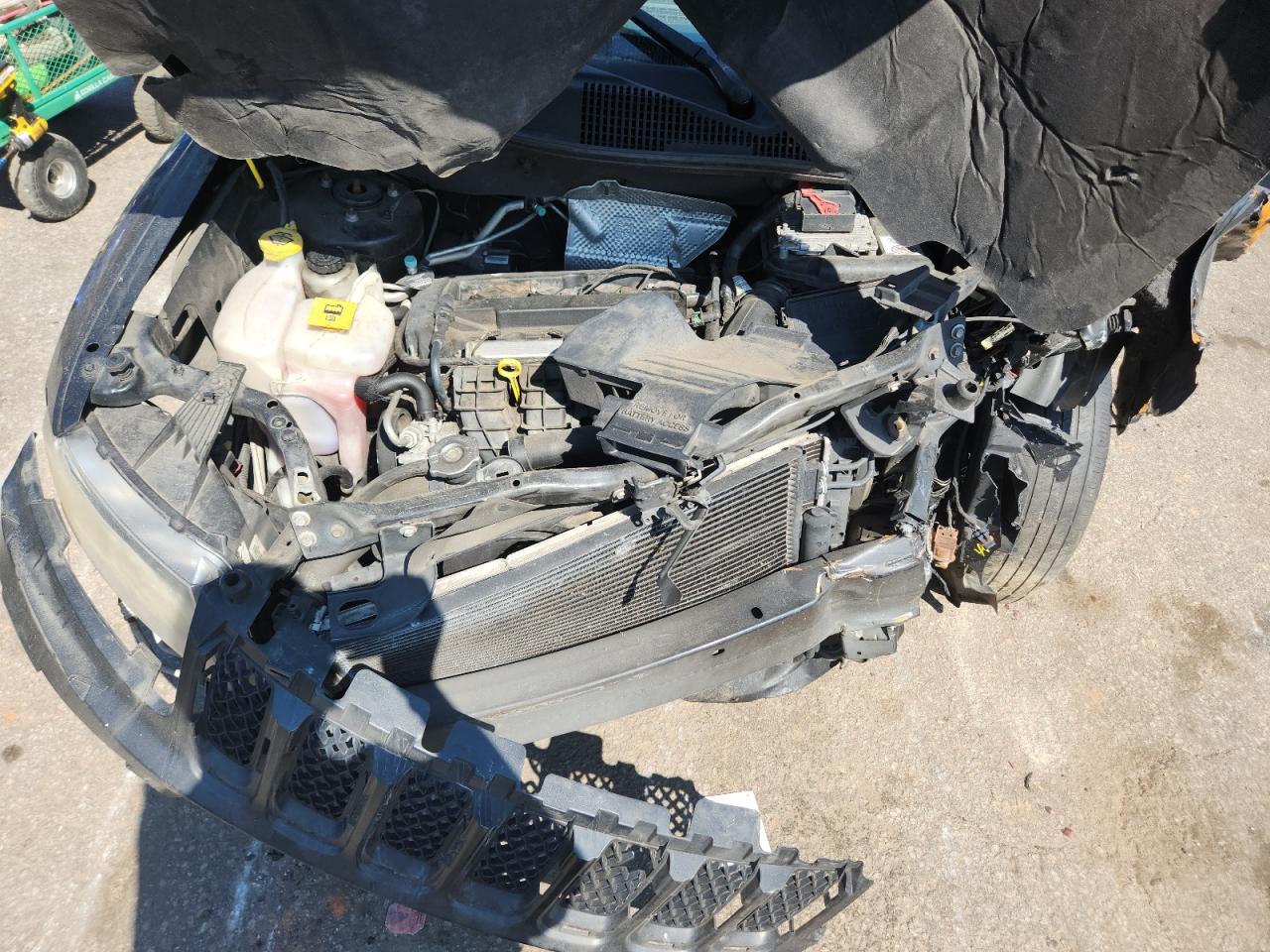 2014 Jeep Compass Sport VIN: 1C4NJCBA9ED573621 Lot: 71227895