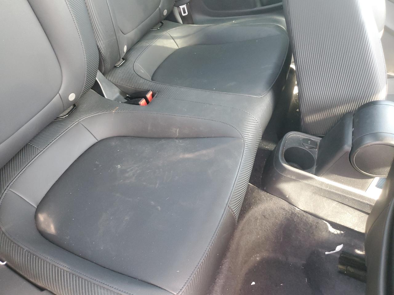 2019 Volkswagen Beetle Se VIN: 3VWJD7ATXKM720042 Lot: 84770445