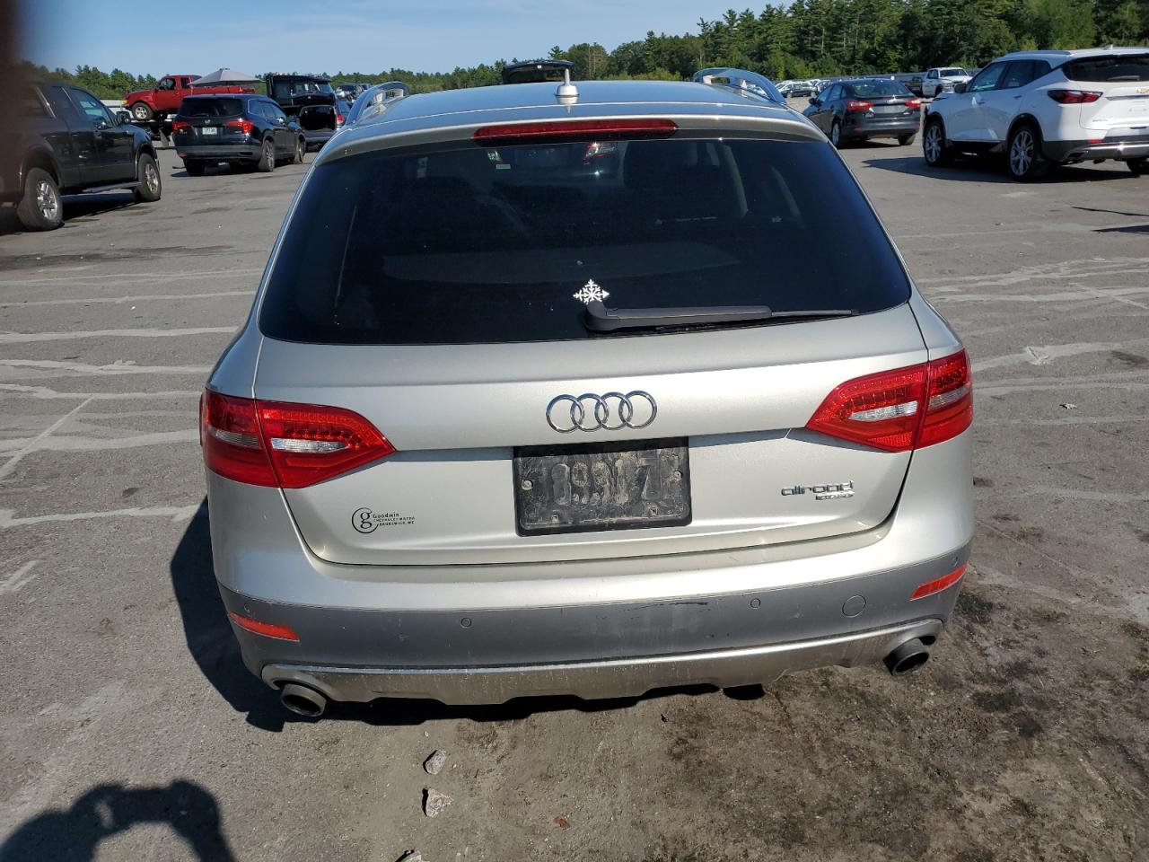 2015 Audi A4 Allroad Premium Plus VIN: WA1UFAFL2FA005589 Lot: 71596055