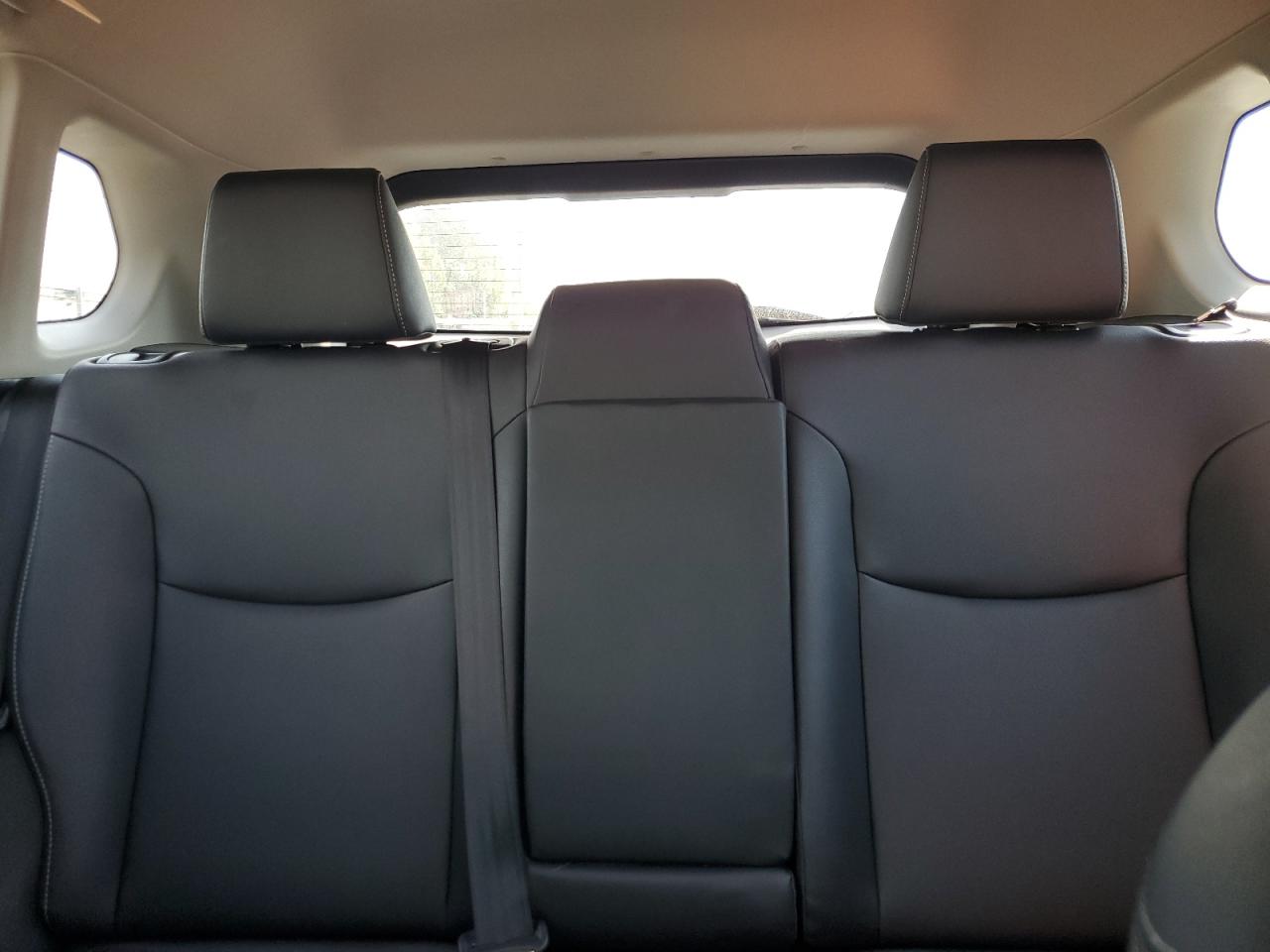 2023 Toyota Corolla Cross Xle VIN: 7MUDAAAG0PV054654 Lot: 81123465