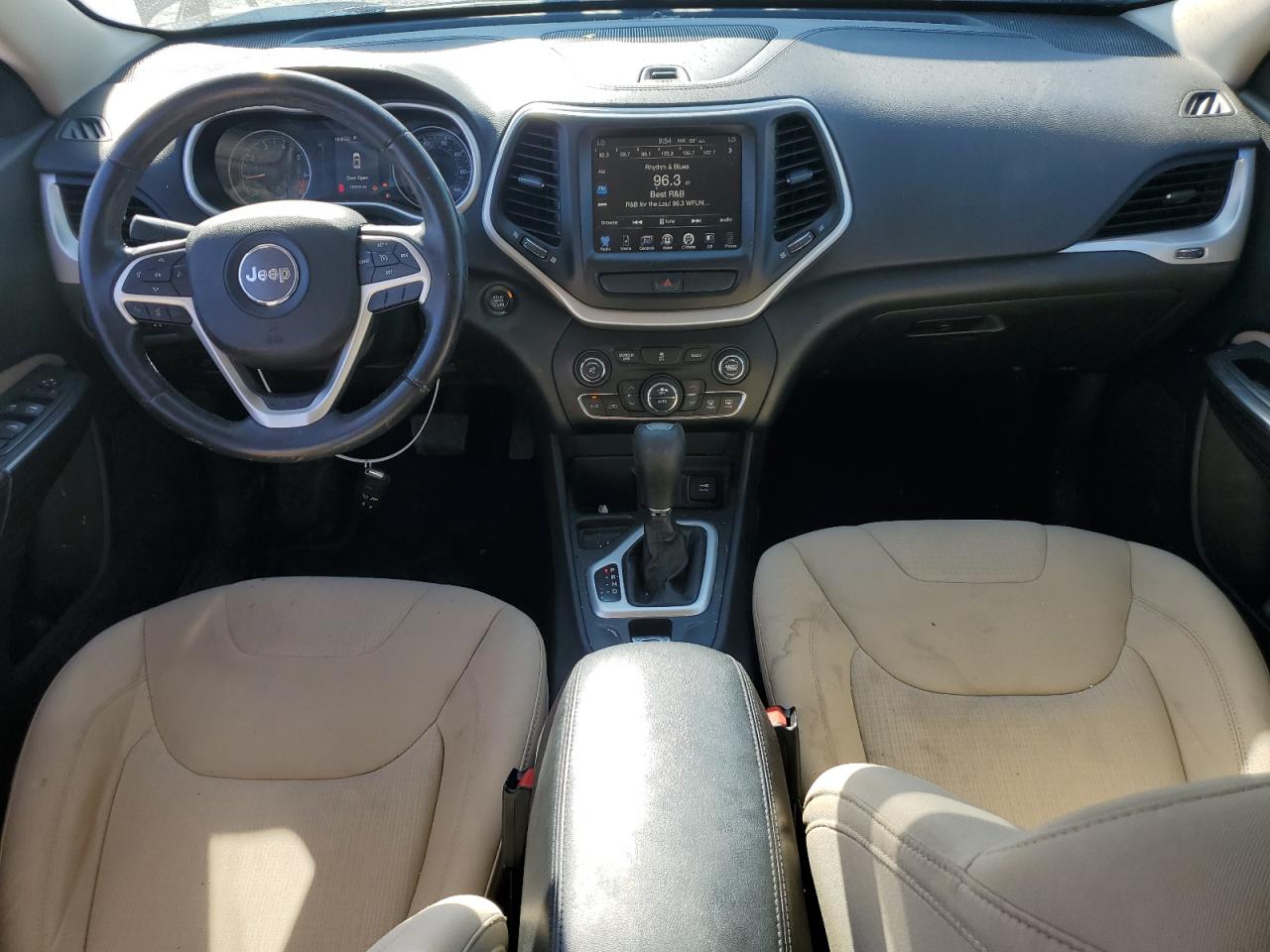 2015 Jeep Cherokee Latitude VIN: 1C4PJLCB0FW730832 Lot: 80843135