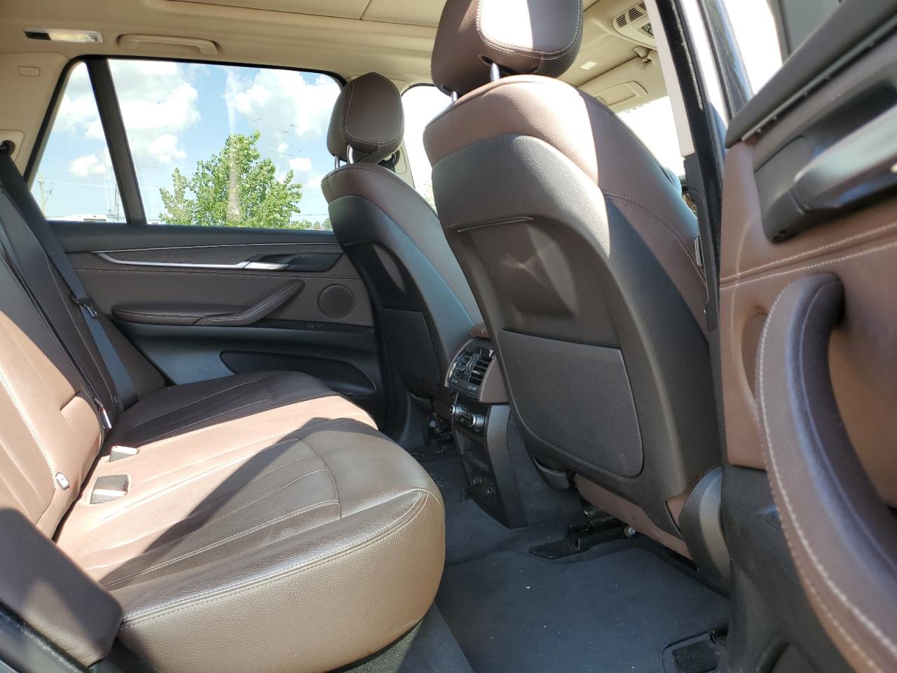 2015 BMW X5 xDrive35I VIN: 5UXKR0C58F0K52737 Lot: 70960235