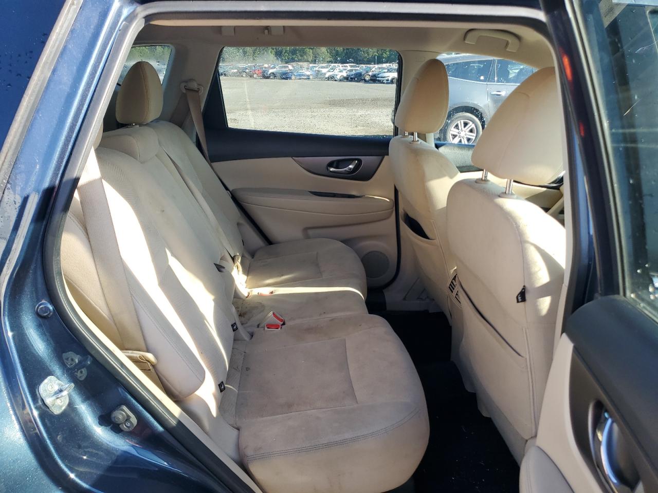 2016 Nissan Rogue S VIN: KNMAT2MT7GP662171 Lot: 80356955