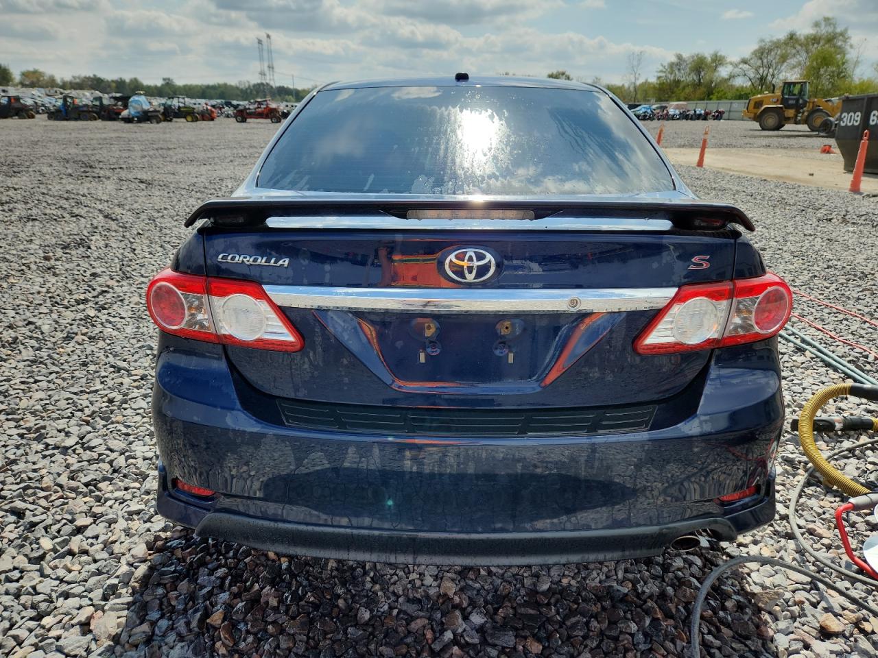 2011 Toyota Corolla Base VIN: 2T1BU4EE8BC749419 Lot: 82052895