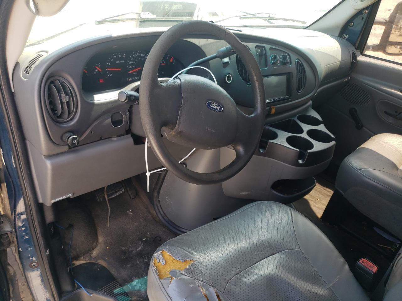 2005 Ford Econoline E250 Van VIN: 1FTNE24W25HA42082 Lot: 71024955