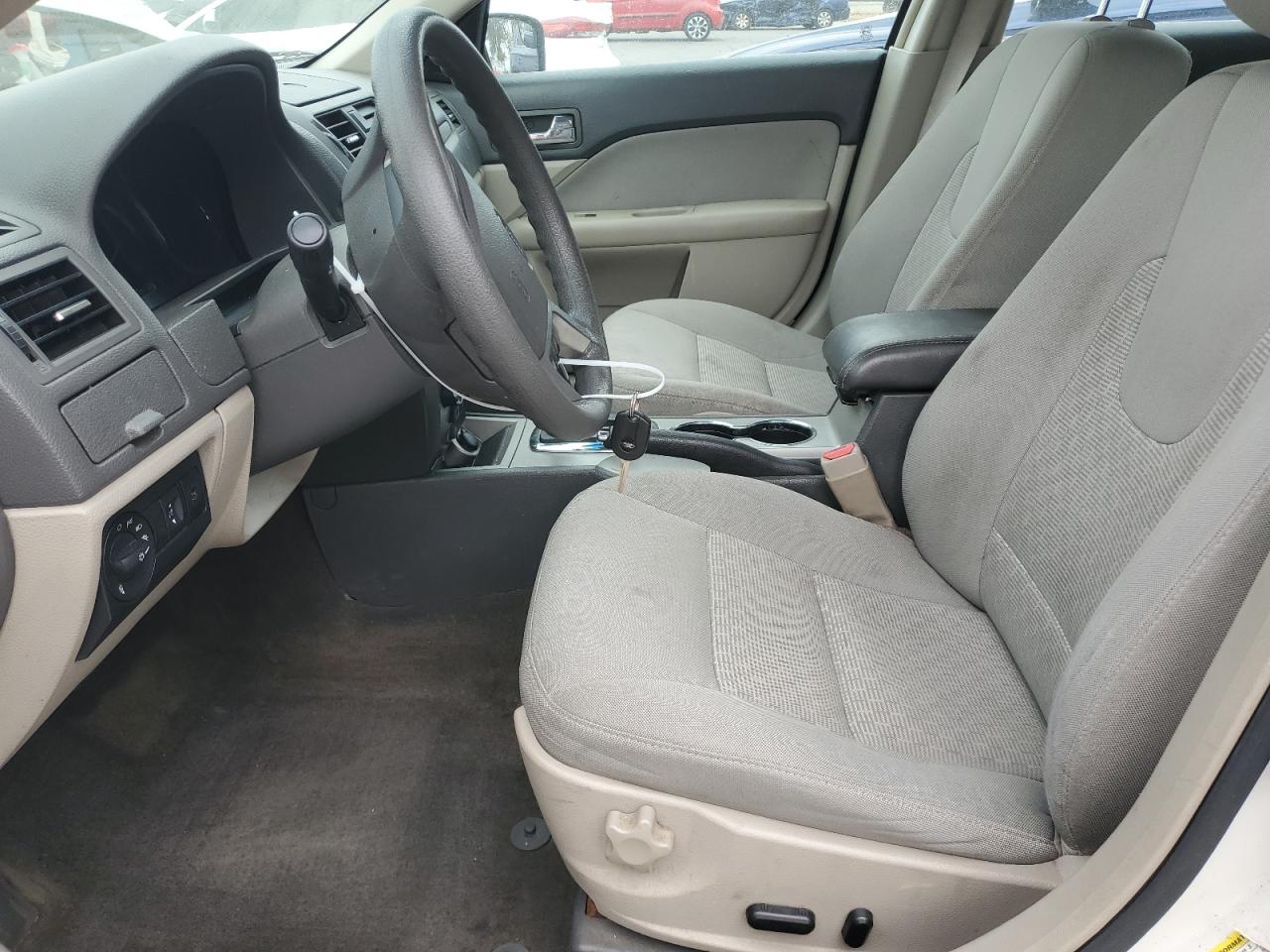 2011 Ford Fusion Se VIN: 3FAHP0HA5BR174831 Lot: 82102765